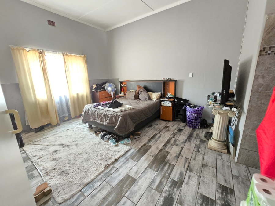 7 Bedroom Property for Sale in Cambridge Eastern Cape